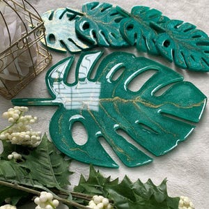 Green Leaf Resin Tea Coasters
