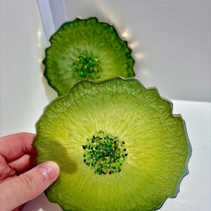 Handmade Green Geode Resin Coasters: Floral Home Decor, Set of 2
